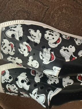 Kids Black One-Piece Slip-On Shoes with White Cartoon Print